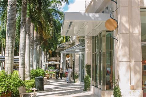 luxury shopping malls miami